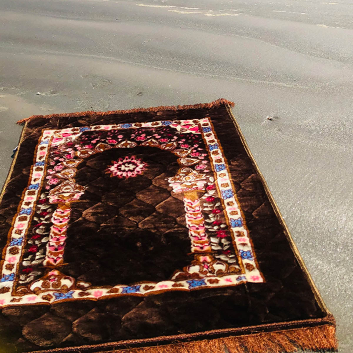 Velvet Foam Print Embossed Janamaz / Prayer Rug / Prayer Mat